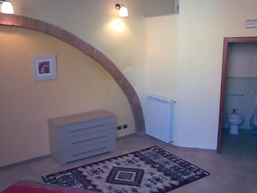 Immagine 5 di Appartamento in vendita  a Colle Di Val D'elsa