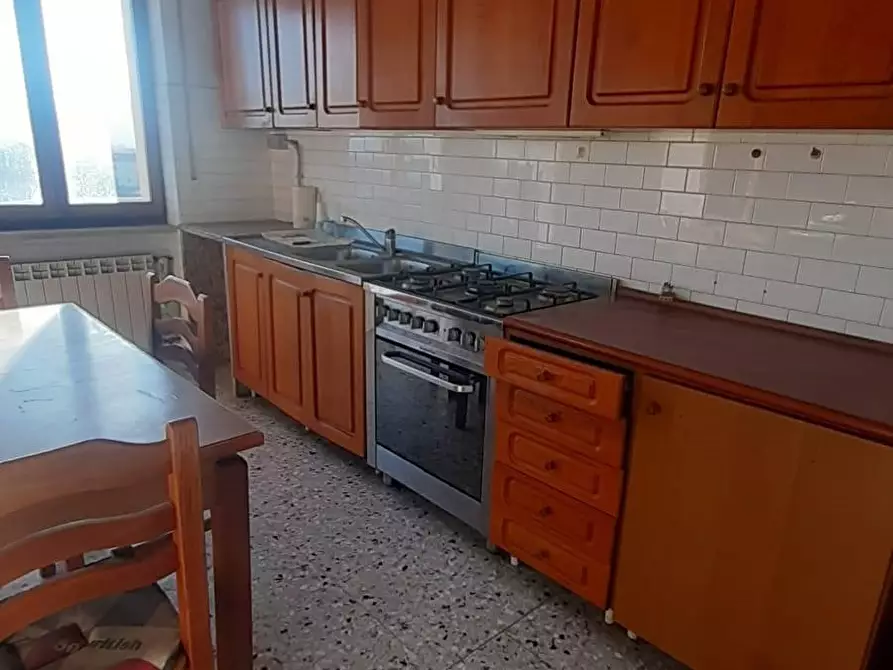 Immagine 1 di Casa bifamiliare in vendita  a Castelnuovo Magra