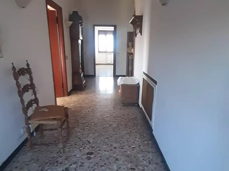 Immagine 4 di Casa bifamiliare in vendita  a Castelnuovo Magra