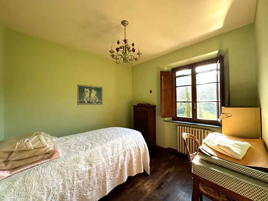 Immagine 31 di Villa in vendita  a Lucca