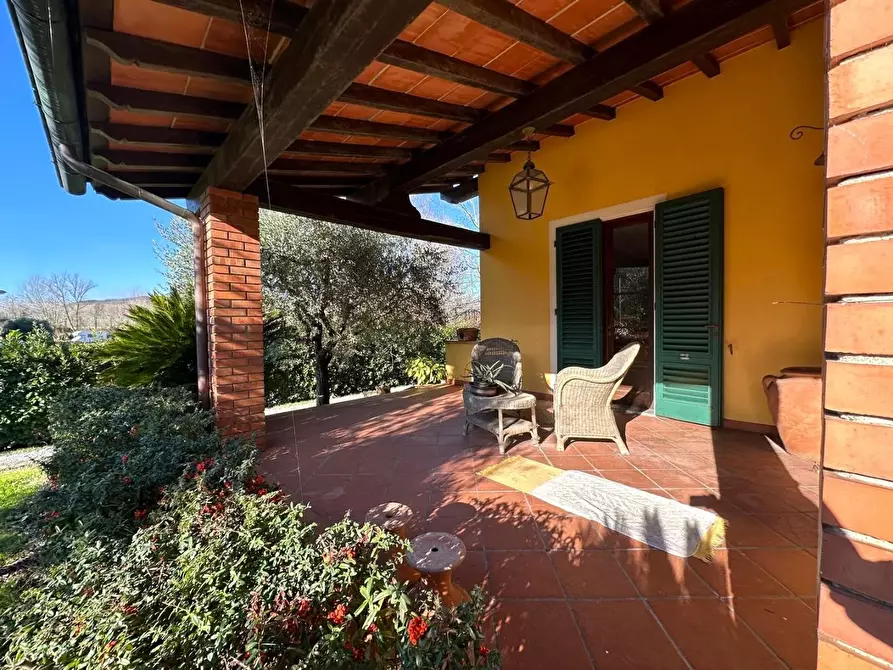 Immagine 57 di Villa in vendita  a Lucca