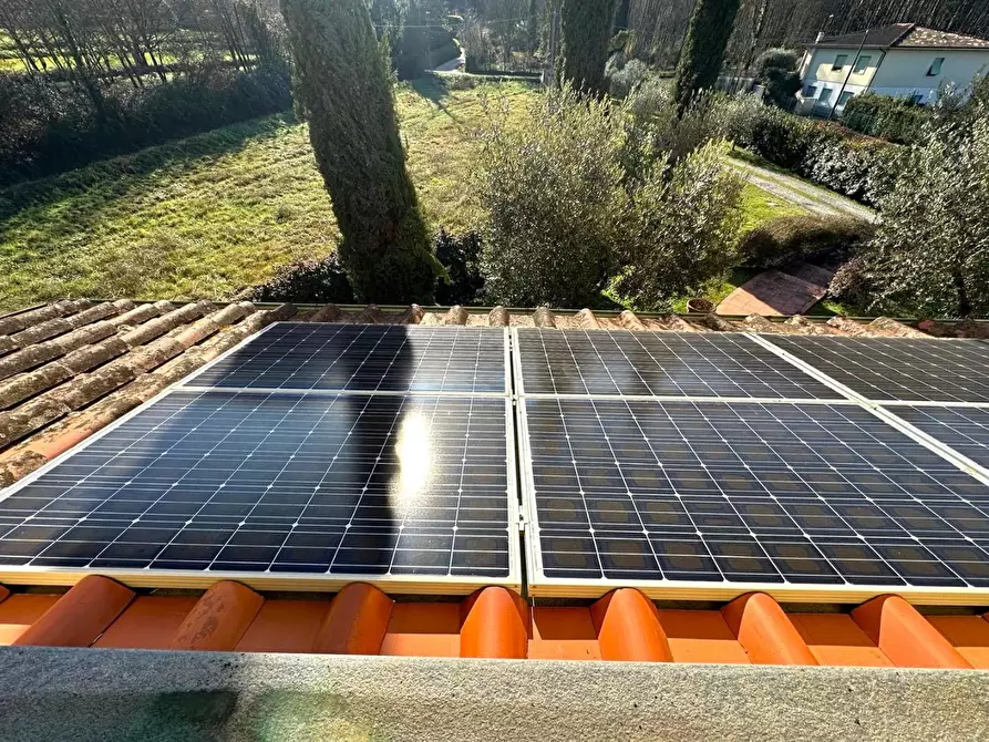 Immagine 30 di Villa in vendita  a Lucca