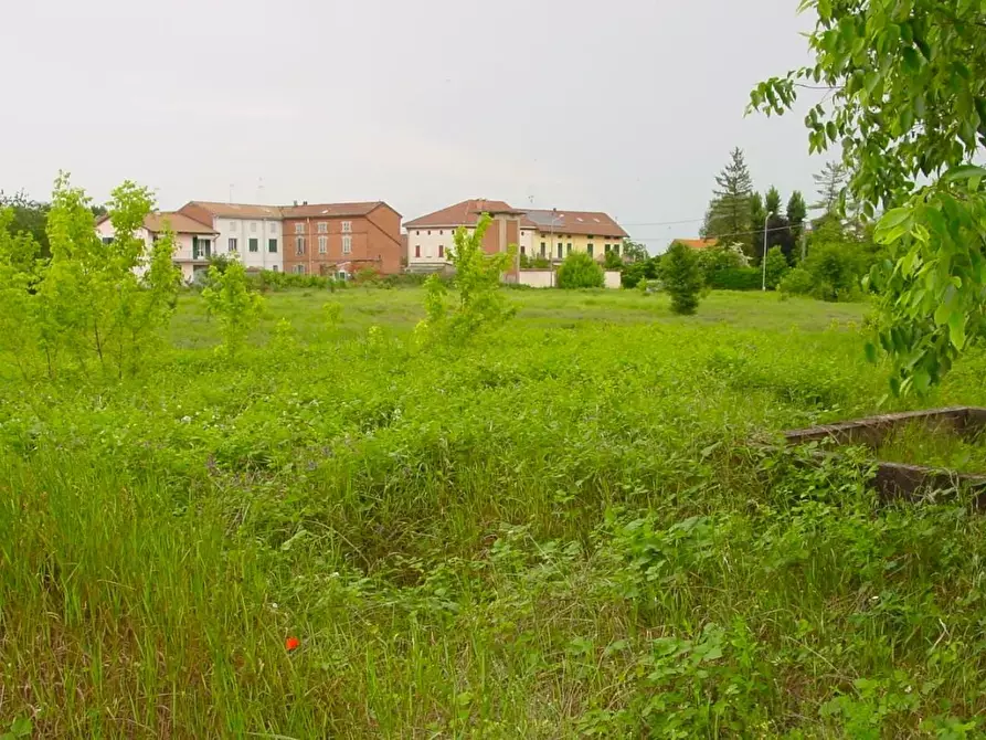Immagine 1 di Terreno residenziale in vendita  a Alessandria
