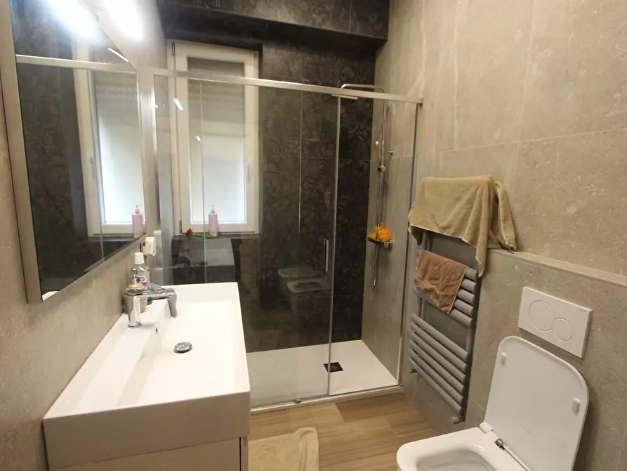 Immagine 16 di Appartamento in vendita  a La Spezia