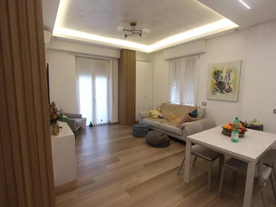 Immagine 6 di Appartamento in vendita  a La Spezia