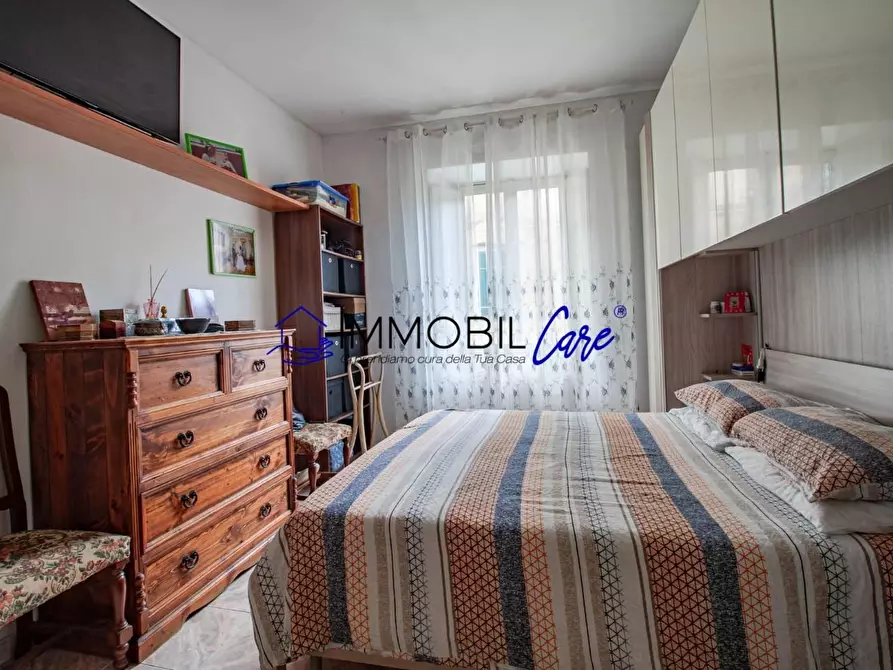 Immagine 14 di Appartamento in vendita  a Livorno