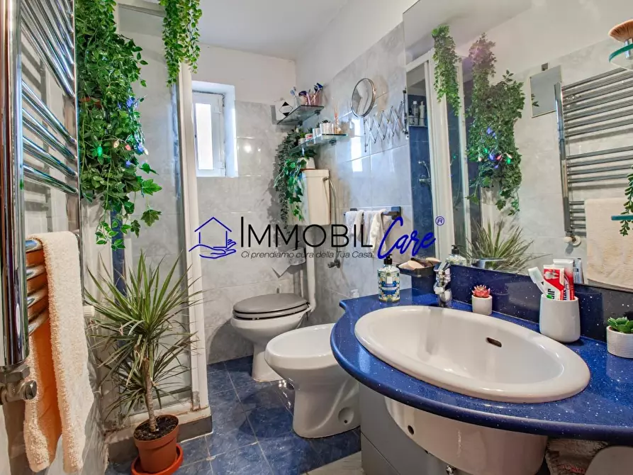 Immagine 16 di Appartamento in vendita  a Livorno