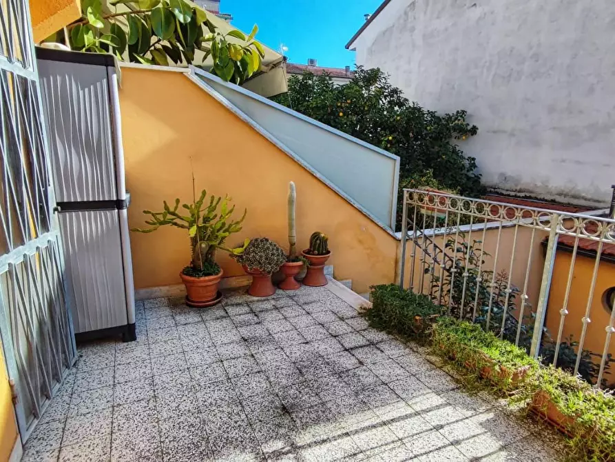 Immagine 12 di Casa semindipendente in vendita  a Viareggio