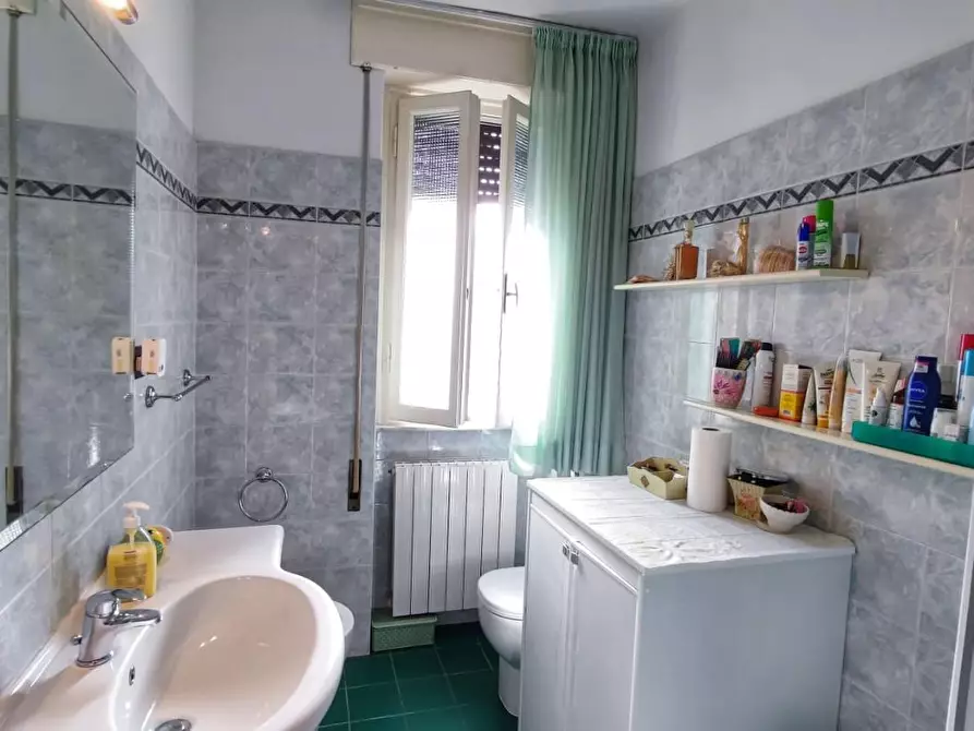 Immagine 22 di Casa semindipendente in vendita  a Viareggio