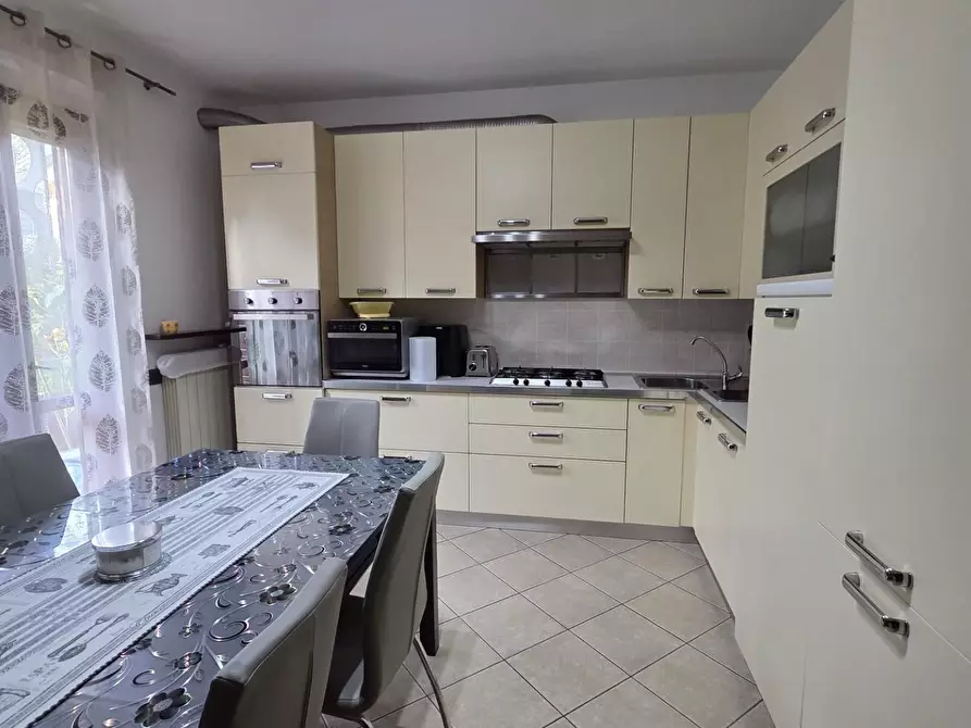 Immagine 29 di Villetta a schiera in vendita  a Porcari