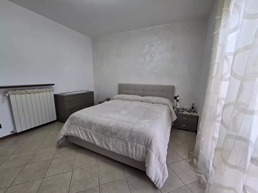 Immagine 19 di Villetta a schiera in vendita  a Porcari