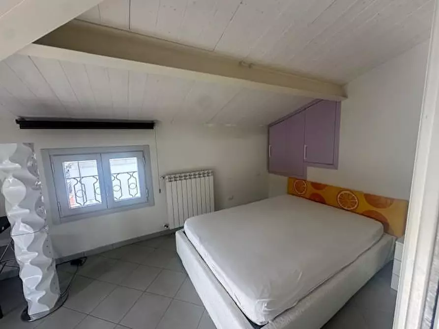 Immagine 5 di Appartamento in vendita  a Viareggio