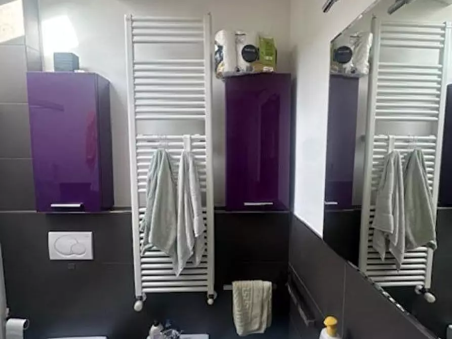 Immagine 3 di Appartamento in vendita  a Viareggio