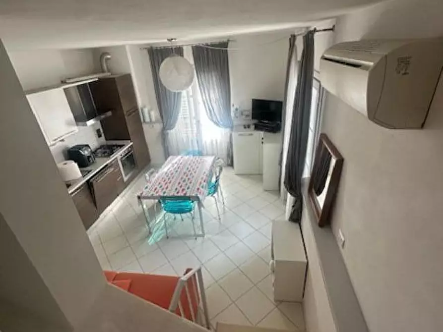 Immagine 12 di Appartamento in vendita  a Viareggio