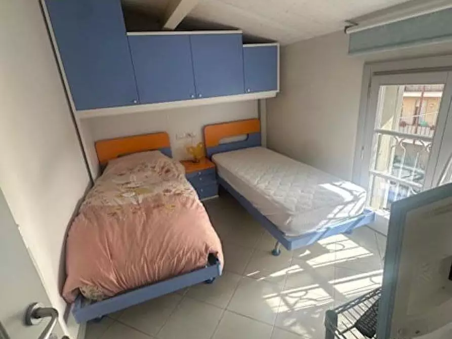 Immagine 8 di Appartamento in vendita  a Viareggio