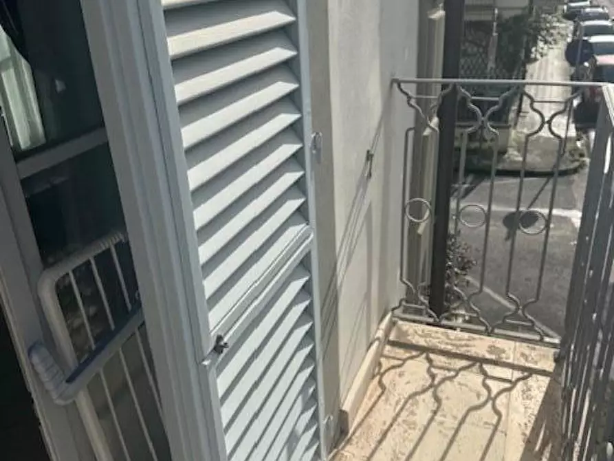 Immagine 18 di Appartamento in vendita  a Viareggio