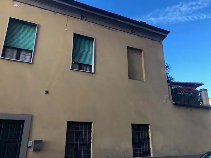 Immagine 10 di Terratetto in vendita  a Lucca