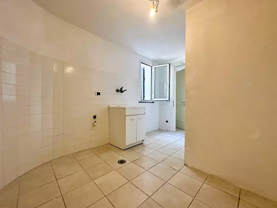 Immagine 40 di Villa in vendita  a Rosignano Marittimo