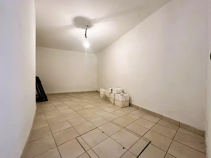 Immagine 39 di Villa in vendita  a Rosignano Marittimo