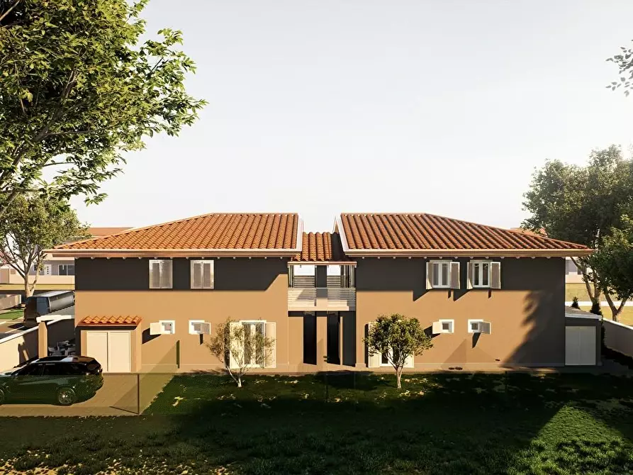 Immagine 2 di Casa bifamiliare in vendita  a Porcari