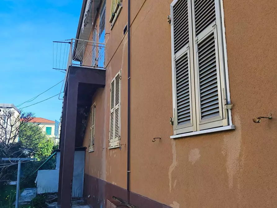Immagine 3 di Casa indipendente in vendita  a Ameglia