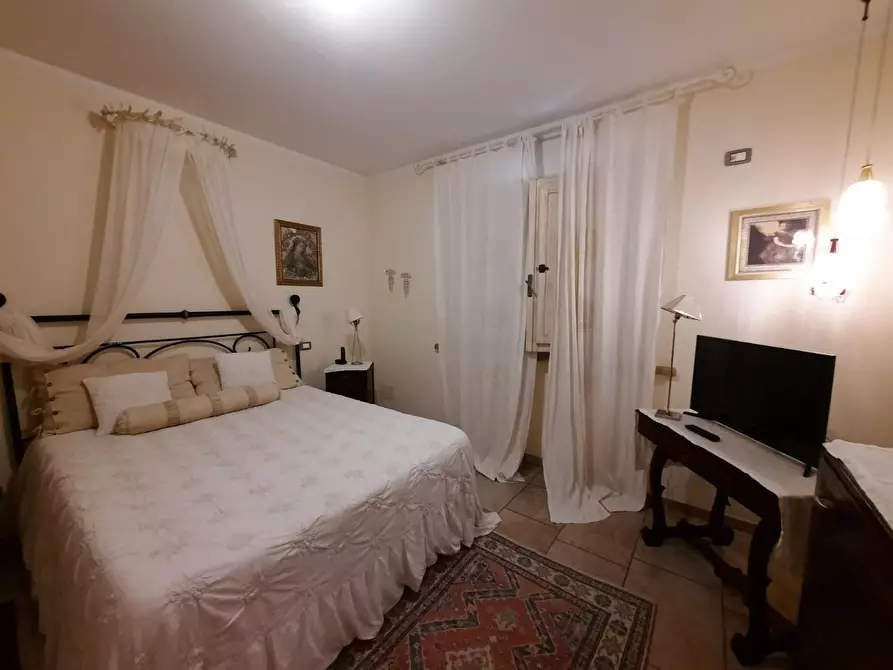 Immagine 13 di Porzione di casa in vendita  a Rosignano Marittimo