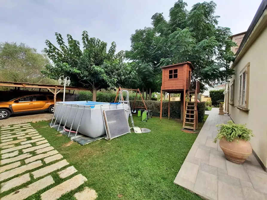 Immagine 19 di Porzione di casa in vendita  a Rosignano Marittimo