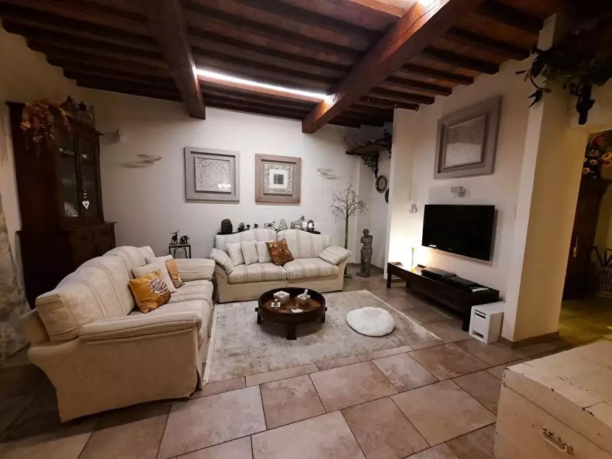 Immagine 4 di Porzione di casa in vendita  a Rosignano Marittimo