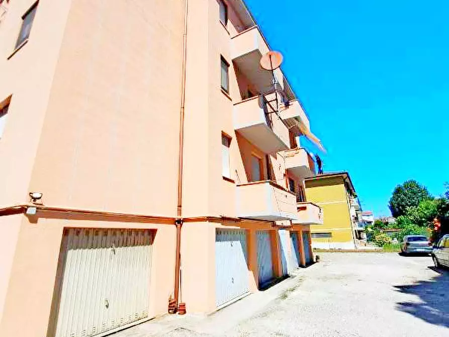 Immagine 2 di Appartamento in vendita  a Pisa