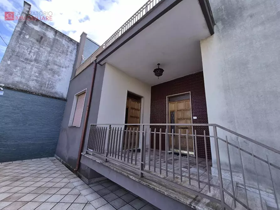 Immagine 5 di Casa indipendente in vendita  a Salice Salentino