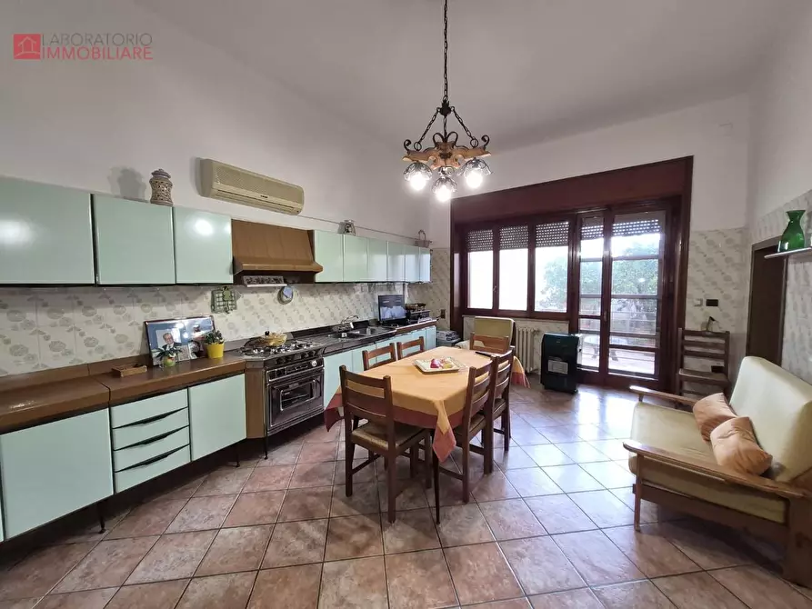 Immagine 33 di Casa indipendente in vendita  a Salice Salentino