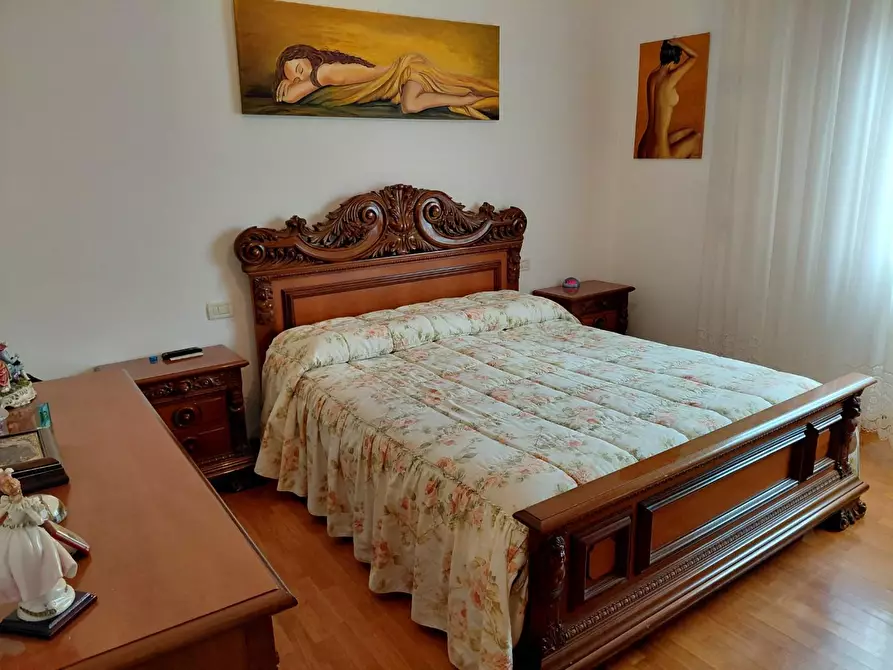 Immagine 16 di Villa in vendita  a Colle Di Val D'elsa