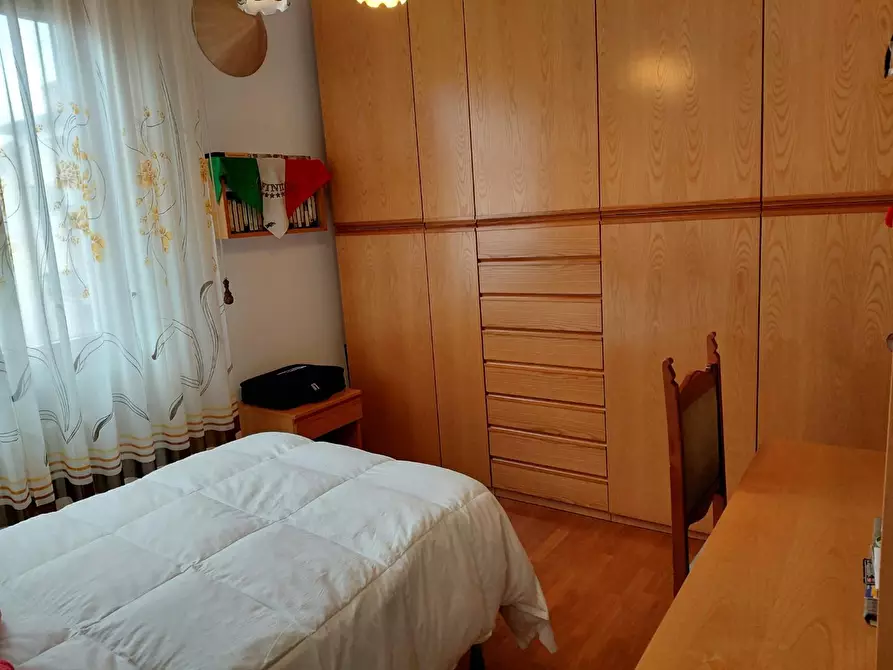 Immagine 18 di Villa in vendita  a Colle Di Val D'elsa