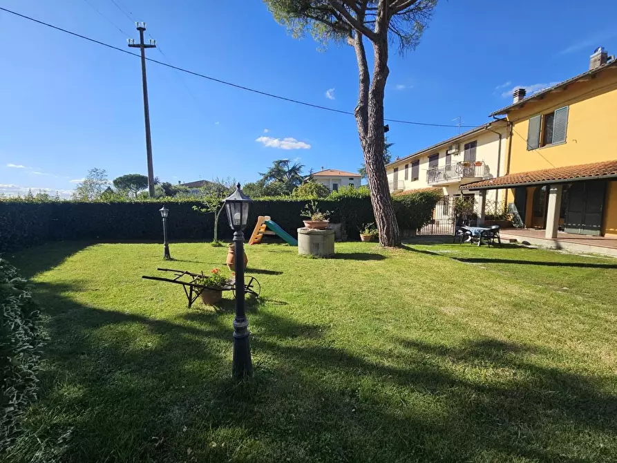 Immagine 21 di Casa bifamiliare in vendita  a Cerreto Guidi