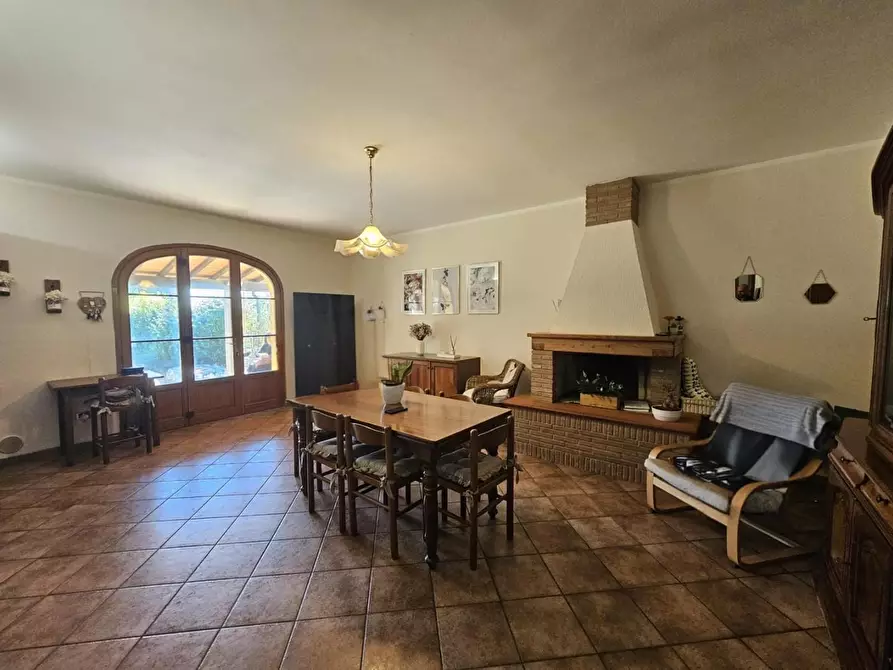 Immagine 5 di Casa bifamiliare in vendita  a Cerreto Guidi