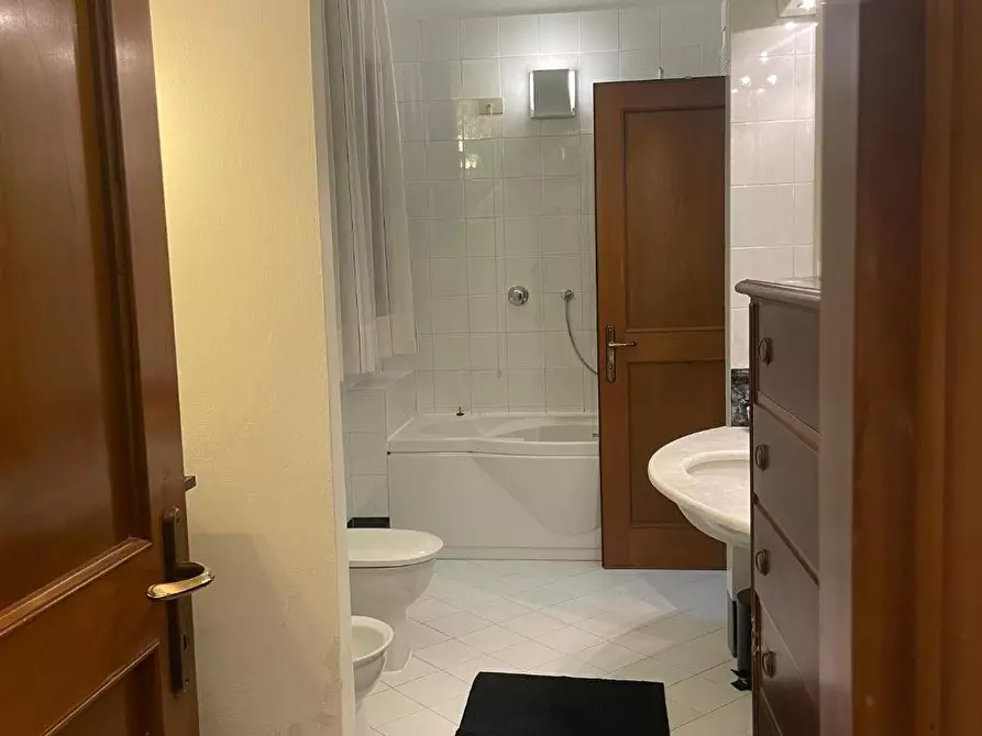 Immagine 13 di Appartamento in vendita  a Pisa