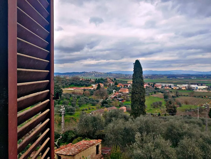 Immagine 3 di Appartamento in vendita  a Sinalunga