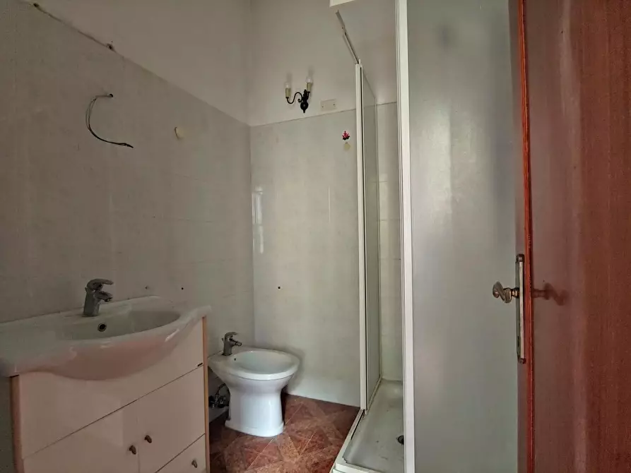 Immagine 11 di Appartamento in vendita  a Sinalunga