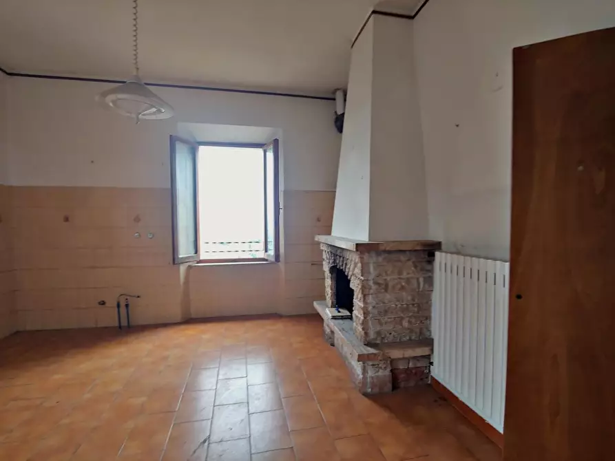 Immagine 16 di Appartamento in vendita  a Sinalunga