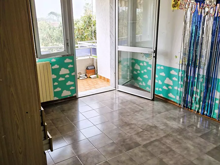 Immagine 14 di Appartamento in vendita  a Massa