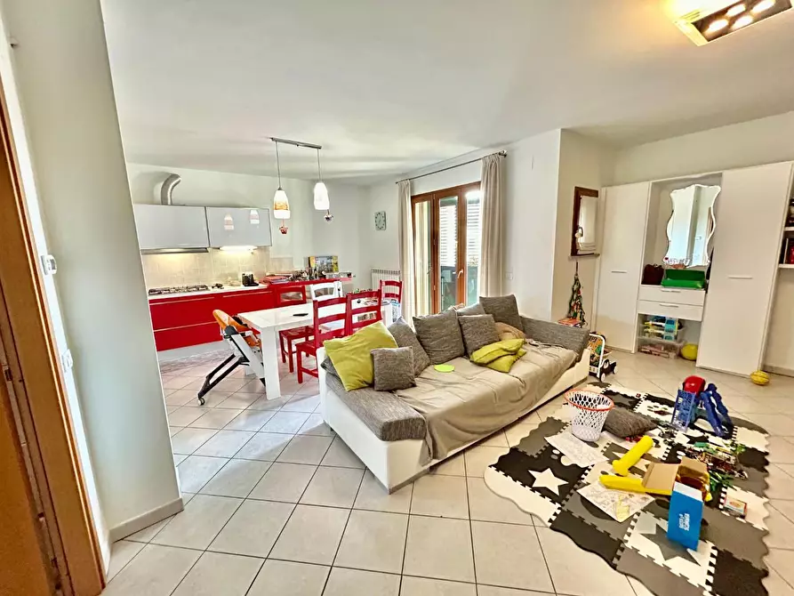 Immagine 1 di Appartamento in vendita  a Castelfiorentino