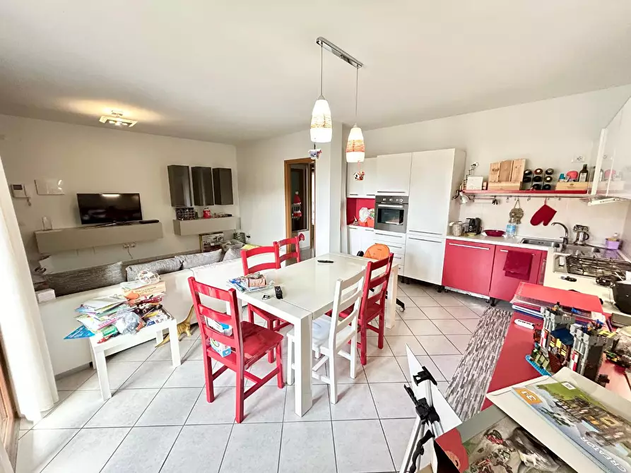 Immagine 4 di Appartamento in vendita  a Castelfiorentino