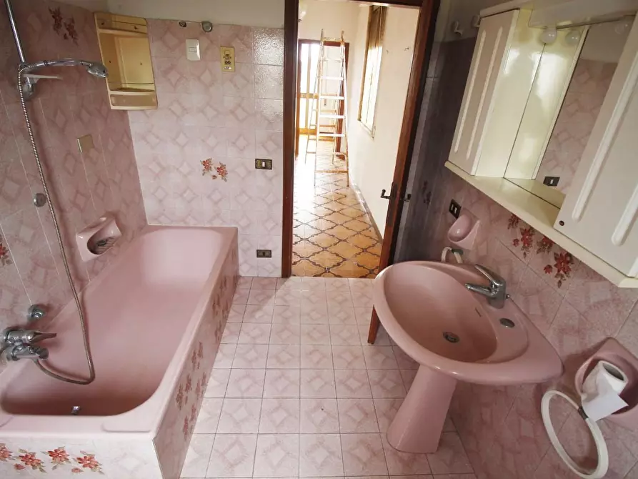 Immagine 9 di Villetta a schiera in vendita  a Cerreto Guidi