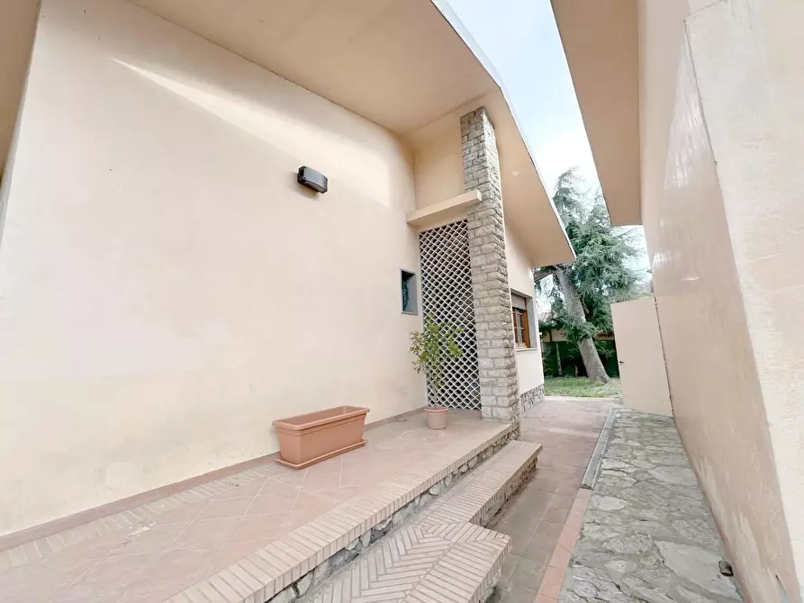 Immagine 29 di Villa in vendita  a Pieve A Nievole