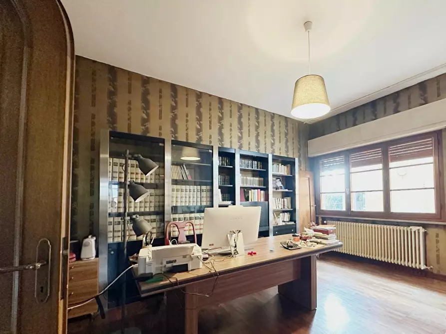 Immagine 13 di Villa in vendita  a Pieve A Nievole