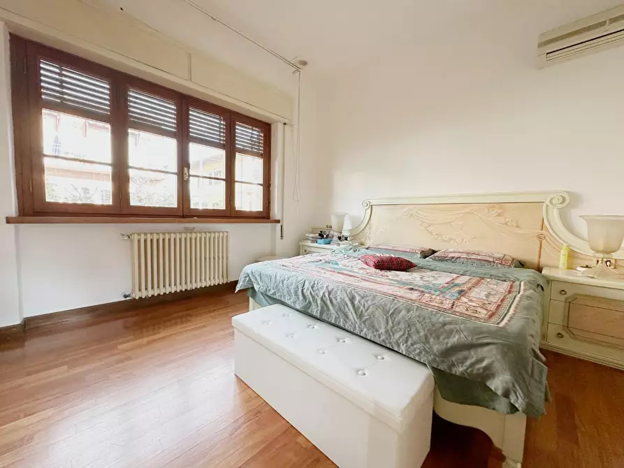 Immagine 9 di Villa in vendita  a Pieve A Nievole