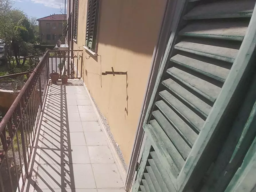 Immagine 11 di Appartamento in vendita  a Vicopisano