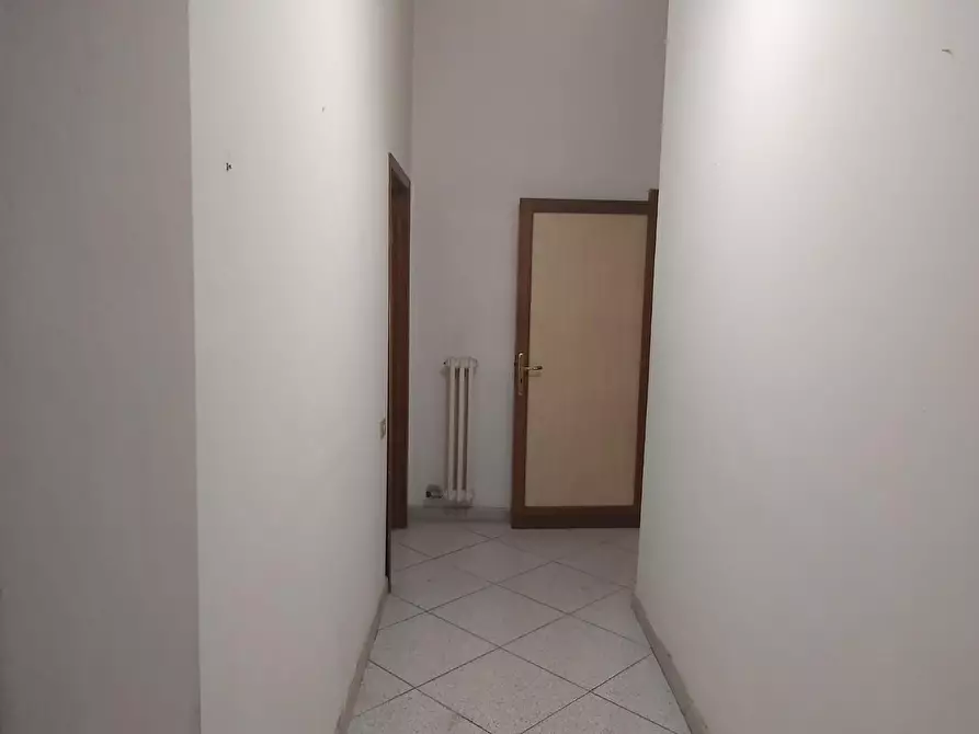 Immagine 29 di Appartamento in vendita  a Vicopisano