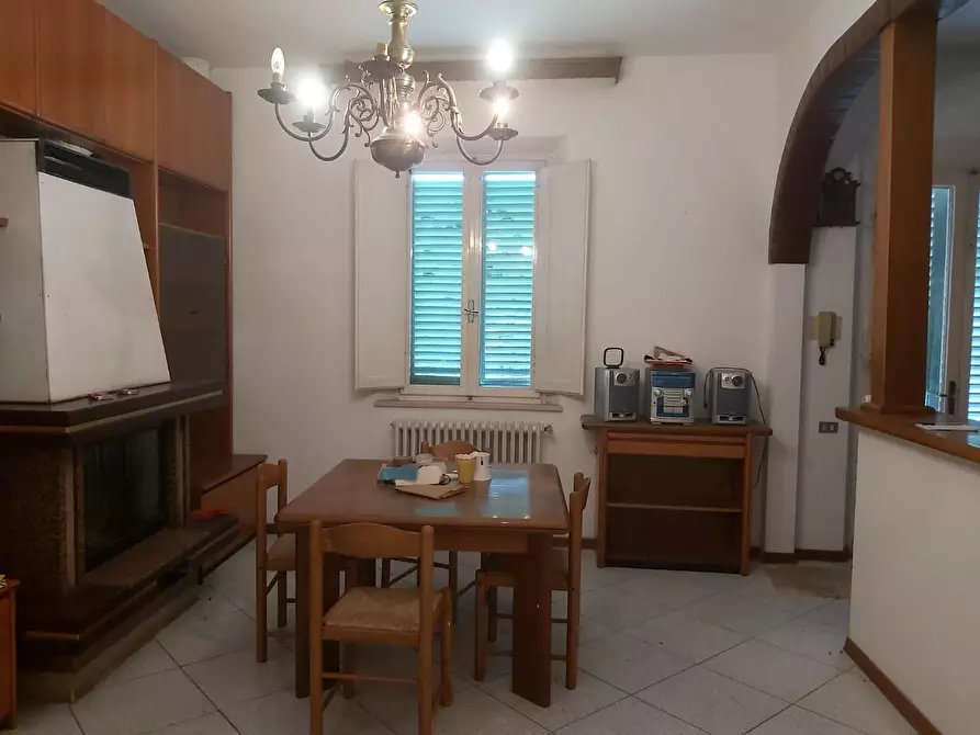 Immagine 6 di Appartamento in vendita  a Vicopisano