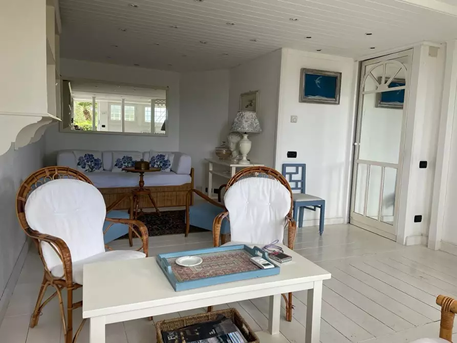 Immagine 2 di Appartamento in vendita  a Forte Dei Marmi